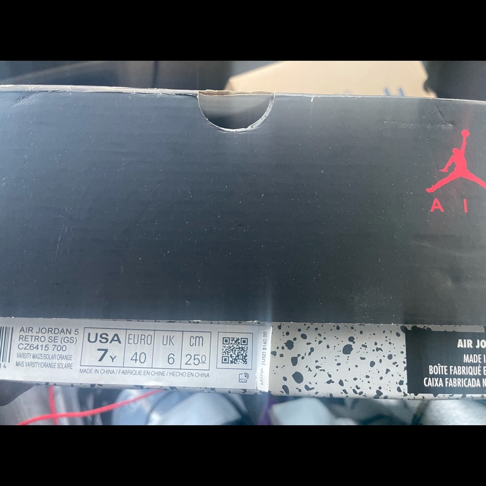 Jordan 5 - Picture 2 of 3